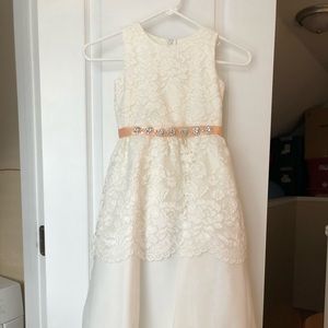 Rosebud Flower girl dress Ivory size 6 style 5125